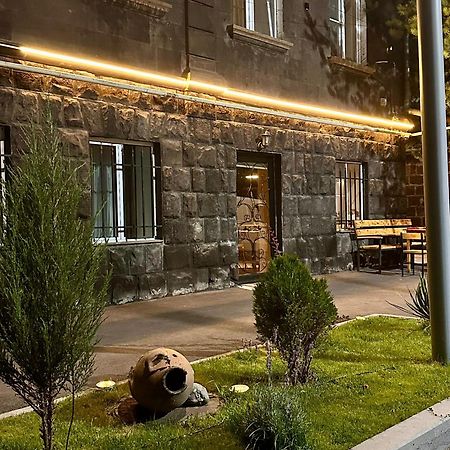 Eco House Lägenhet Gjumri Exteriör bild